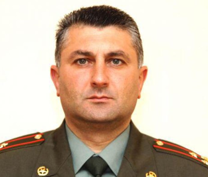 Различные эпизоды жизни и службы генерала Давида Манукяна не оставляли сомнений в том, что он в любой ситуации поведет себя достойно