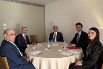 Что обсуждал Армен Григорян с бывшим президентом Турции Абдуллой Гюлем?