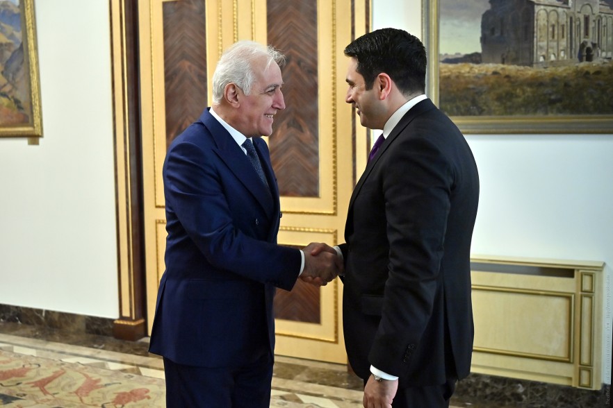 Ալեն Սիմոնյանն ու Վահագն Խաչատուրյանը շնորհակալություն են հայտնել միմյանց