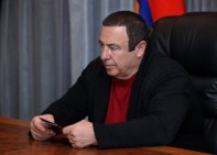 СНБ проводит обыски в доме Гагика Царукяна и на предприятиях «Мульти Груп»