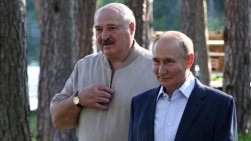 Лукашенко: Россию и Белоруссию невозможно поставить на колени