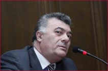 Бывшего депутата Рубена Акопяна освободили в зале суда, мера пресечения отменена