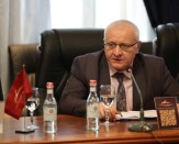 Սպառնալիքները չեն անհետանում միայն այն պատճառով, որ իշխանությունը նախընտրում է դրանց մասին չխոսել կամ դրանք ծաղրել. Քաղաքագետ