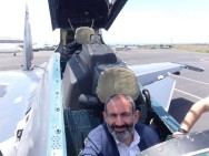 28 мая ради своего пиара Никол скажет, что мы сильны, а 29-го снова начнёт пугать войной: Тигран Думикян