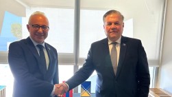 Обсужден вопрос упрощения взаимных визитов между Арменией и Монголией