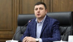 В основу судьбы целой страны кладут авантюризм и отсутствие достоинства — Тигран Абрамян