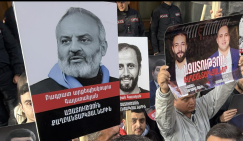 «Human Rights Foundation» указала на зависимость судебной системы в Армении от исполнительной власти и привела в качестве примера преследование и арест ведущих подкаста «Имнемни» и представителей духовенства