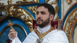«Սա ու իր նմանները կանգնելու են հայ ժողովրդի, հայրենիքի և Աստծո դատաստանի առաջ». Հայր Հովհաննեսը՝ Հայ Առաքելական եկեղեցուն «ուկրաինական սցենարով» սպառնացող ՔՊ-ական Վիլեն Գաբրիելյանի մասին