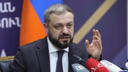 Министр экономики Армении заявил, что проблем с импортом зерна и поставками газа из России не будет