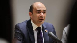 Պատկերացնո՞ւմ եք, թե ինչ օրեր ենք ապրում, որ ռազմական փորձագետները զբաղված են բանակը վարկաբեկելով. Մարուքյան