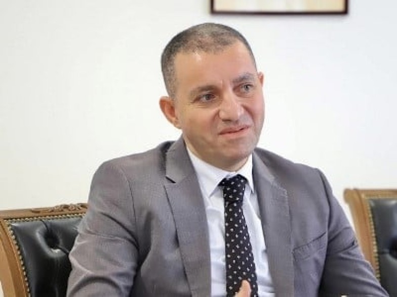В суд подано ходатайство об аресте бывшего министра экономики Ваана Керобяна — адвокат