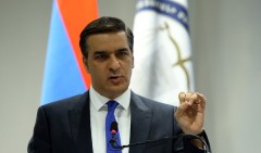 В Азербайджане готовят людей к заселению в Армению — Арман Татоян представил другую сторону пропаганды властей от партии «Гражданский договор»