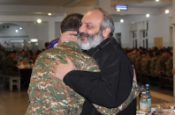 Ազգերն ու պետությունները կյանք ու կենսավորում են ստանում և արժանապատվությամբ ապրում իրենց սրբազան և հերոս զավակներով