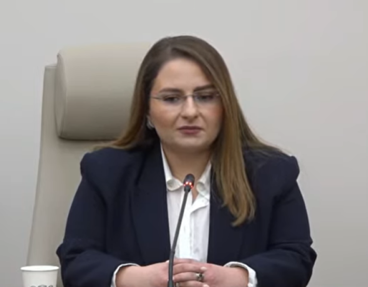 Согласно опросам, оппозиционные силы в совокупности имеют больше голосов, чем Пашинян — Варданян