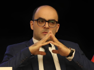 «Արևային պաթոսը». Վահե Դավթյանը՝ առաջին խոշոր արդյունաբերական արևային էլեկտրակայանի գործարկման մասին