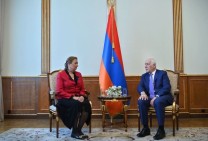 Վահագն Խաչատուրյանն ընդունել է Հայաստանում Հունգարիայի դեսպանին՝ դիվանագիտական առաքելության ավարտի կապակցությամբ