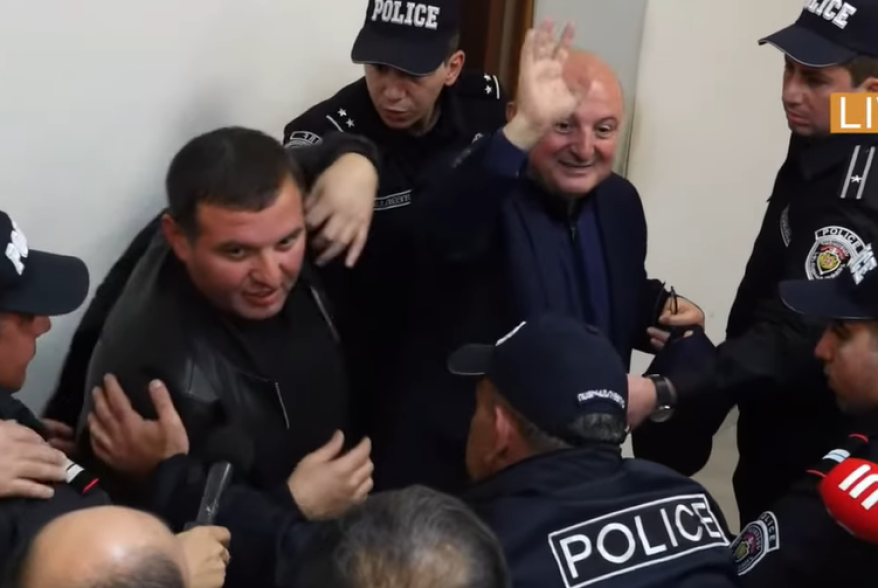 «Откройте мою автобиографию — там написано: чистый, правильный, «парядочный» парень» — Вардан Гюкасян