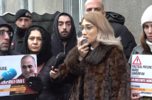 «Наслаждайтесь едой, которую Нарек Самсонян не ел 11 дней» — Астхик Матевосян омбудсмену (видео)
