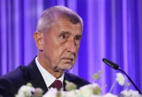Премьер Чехии планирует встретиться с Зеленским в Ереване, но в Украину ехать не будет