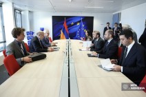 Միրզոյանը Բրյուսելում պաշտպանության և տիեզերքի հարցերով ԵՄ հանձնակատարի հետ է հանդիպել