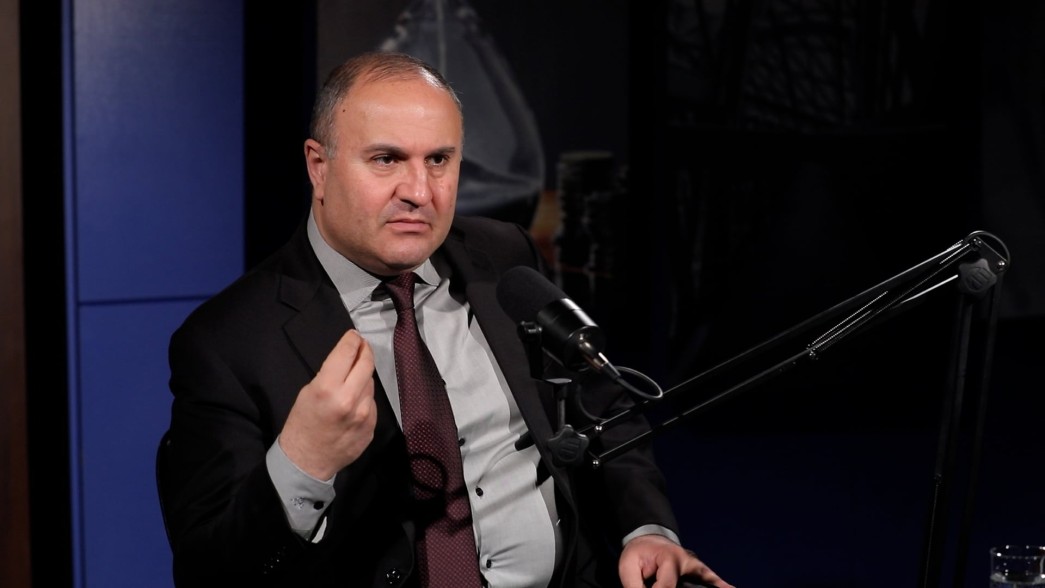 Հարյուրավոր միլիոն դոլարների վատնում կա. Փորձագետը՝ զորահանդեսին ցուցադրված սպառազինության մասին