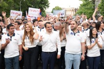 Противостояние Карапетян—Пашинян уже завершилось необратимым поражением Пашиняна — Тигран Думикян
