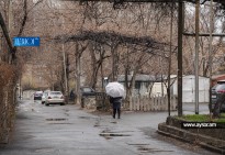 Երեկոյան ժամերին քաղաքի առանձին հատվածներում հնարավոր է կարճատև անձրև և ամպրոպ