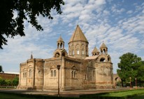 Սրբավայրերի պղծումը, յուրացումը կամ ոչնչացումը չի կարող արդարացվել որևէ քաղաքական, վարչական կամ կեղծ իրավական ձևակերպմամբ. Մայր Աթոռ