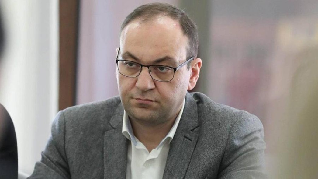 Это роспуск государства: Арсен Бабаян о новом решении Никола Пашиняна