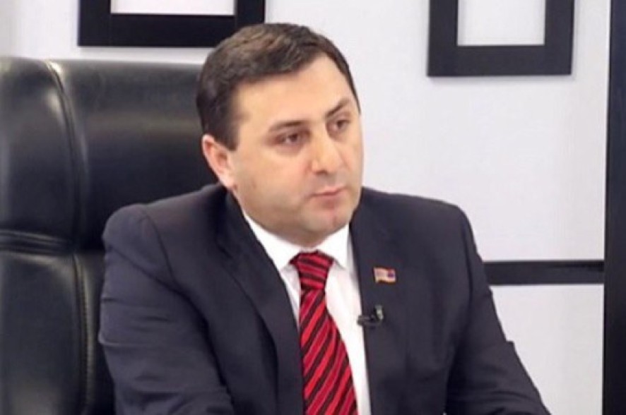 Наверное, в мире нет ничего более смешного, чем наши ярые «прозападники» и «пророссийские» — Фарманян