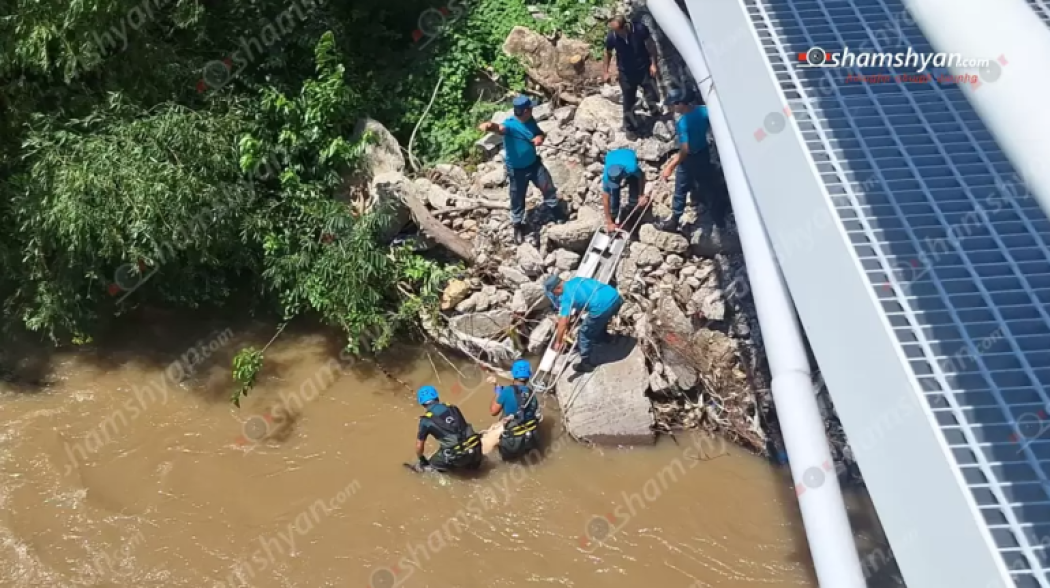 Под мостом в Хаштараке обнаружено тело утонувшего мужчины