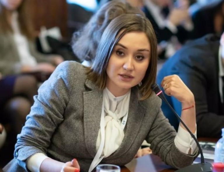 Евгения Горюшина: я должна признать, что, да, Россия допустила некоторые ошибки на Южном Кавказе