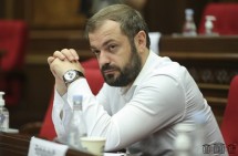 Геворг Папоян: я люблю всех вас, включая тех, кто по утрам считает свой хлеб кормом для скота