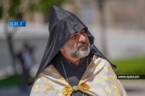 «Церковь не может быть лишена естественного права высказываться по вопросам общественной значимости»: реакция викария главы Гегаркуникской епархии на заявление ПАСЕ