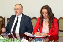 Посол: Канада приветствует и поощряет процесс установления устойчивого мира в регионе