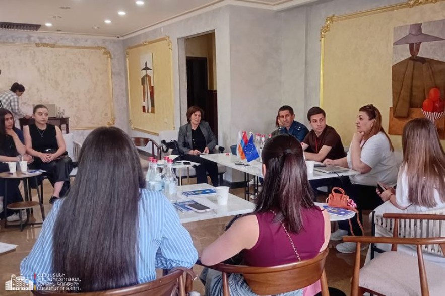 Գորիսում և Եղեգնաձորում անցկացվել են «Հաղորդակցման ռիսկեր՝ աղետների և զանգվածային ներհոսքի ժամանակ» թեմայով միջոցառումներ