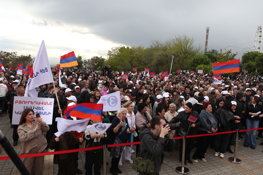 Провластная пропагандистская машина лжёт: с места вчерашнего митинга никто не был доставлен в полицию — «Сильная Армения»