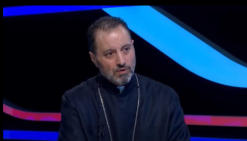 В правительстве довольны «фейковым священнослужителем», заявляют, что он выполняет работу качественно и получает премии