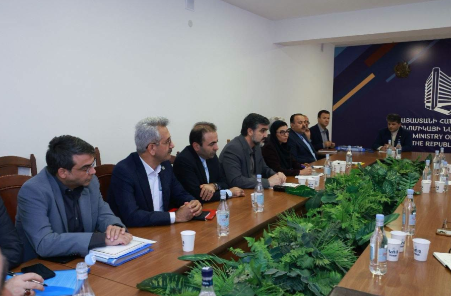 Իրանի ճանապարհների և քաղաքաշինության նախարարի տեղակալի մասնակցությամբ նիստ է անցկացվել