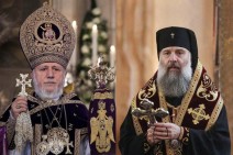Католикос всех армян направил поздравительное послание новоизбранному Предстоятелю Грузинской православной церкви — Католикосу-Патриарху всея Грузии Шио III