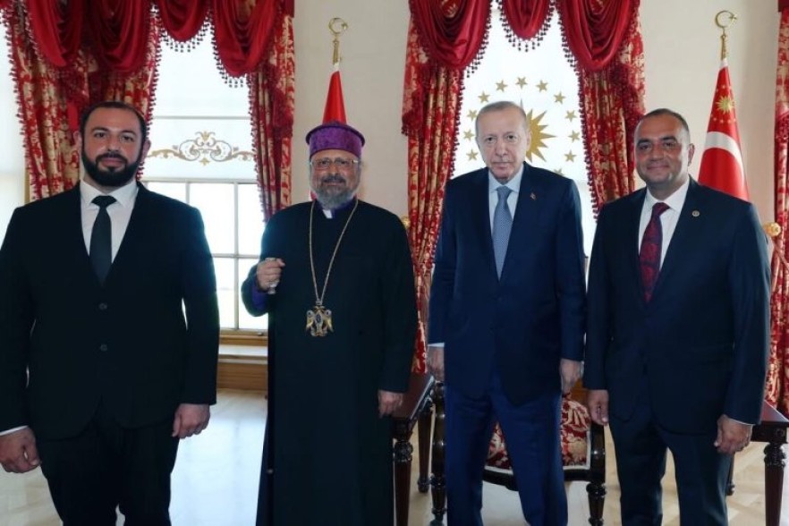 Армянский патриархат Константинополя пожелал здоровья и успехов президенту Турции