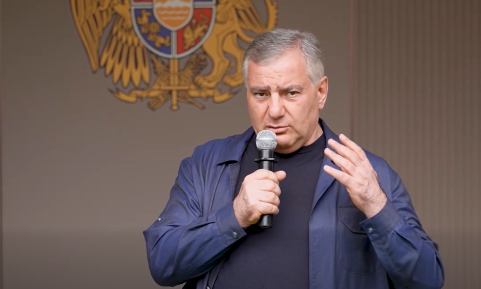 Я не понимаю, чего боятся бизнесмены: что вы ещё можете потерять? Сейчас нам нужны по-настоящему патриотичные люди — Самвел Карапетян