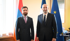 Կոստանյանը Փարիզում արտահանման հետ կապված հարցեր է քննարկել