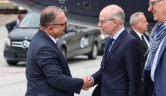В Армению прибыл премьер-министр Люксембурга