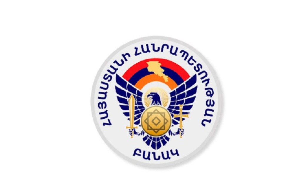 Արծիվը փակ կտուցով էր, իսկ փակ կտուցը համարվում է ոչ մարտական վիճակ. ՊՆ-ն հիմնավորել է, թե ինչու են փոխել բանակի զինանշանը (տեսանյութ)