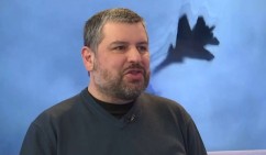 Карен Вртанесян: «с точки зрения общественного интереса — это наглый закон, по которому дети богачей будут освобождены от службы в армии»