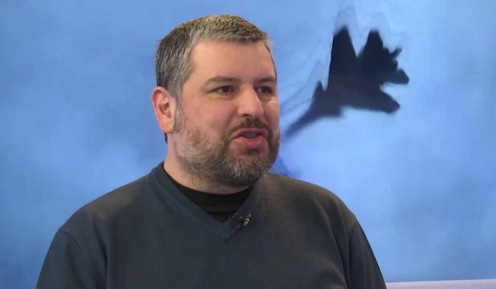 Карен Вртанесян: «с точки зрения общественного интереса — это наглый закон, по которому дети богачей будут освобождены от службы в армии»