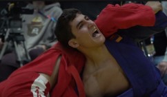 Самбист Роберт Симонян стал чемпионом мира