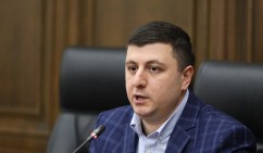 Վերջին պահին իշխանությունը պարզ&nbsp;տեխնիկական հաշվարկ է արել և տապալել քննարկումը. Աբրահամյանը՝ գումարով բանակից ազատվելու նախագծի մասին