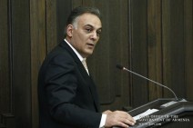 С экс-мэра Еревана Гагика Бегларяна будет взыскано 76,8 млн драмов